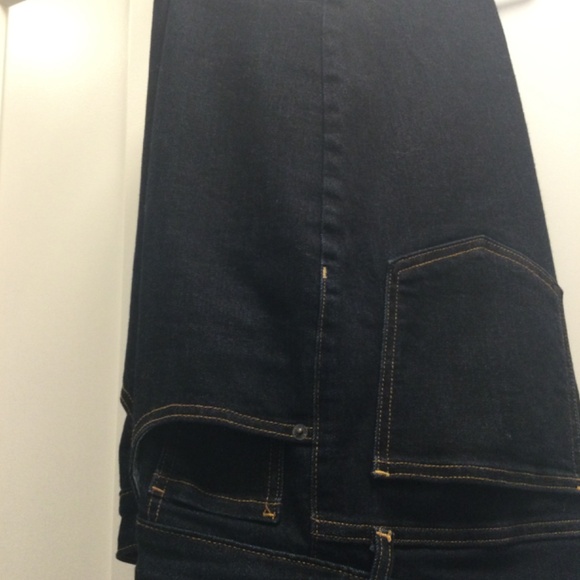NWOT Old Navy Straight Leg Jeans - Picture 5 of 5
